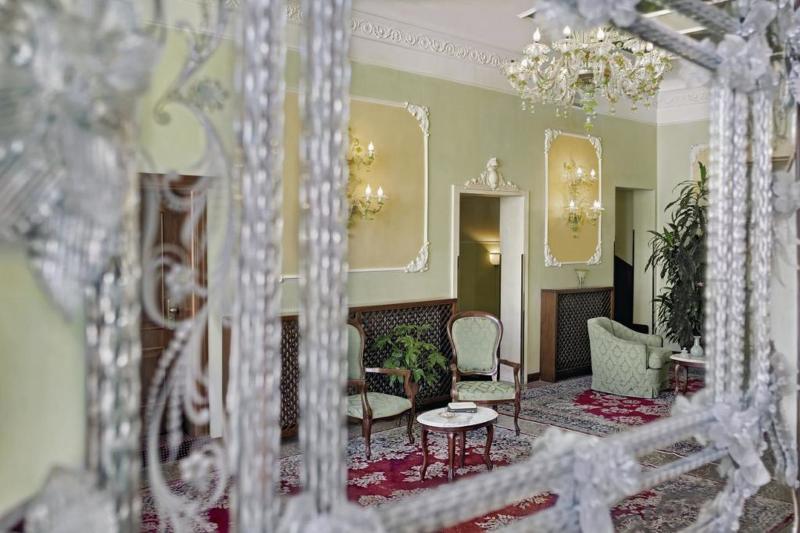 hotel pausania