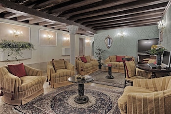 hotel pausania