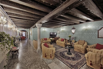 hotel pausania