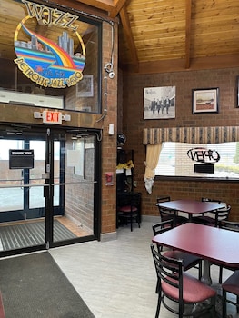 Marvin's Garden Inn,Southfield>>Detroit,2 star