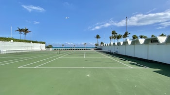 Seacoast By Miami Ambassadors,,3.5 star