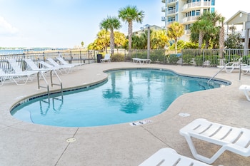 Little Lagoon Cottages,,3.5 star