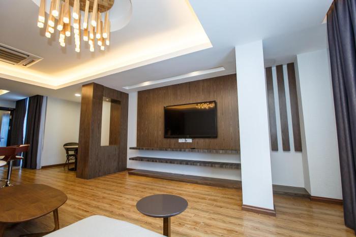 lintas platinum hotel