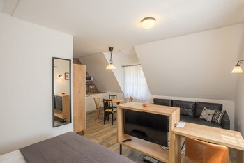 the starlings apartments