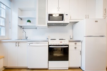 les lofts de buade par les lofts vieux quebec