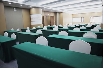 holiday inn express jinan jingshi an ihg hotel