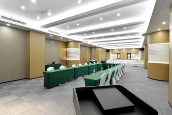 holiday inn express jinan jingshi an ihg hotel