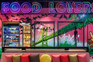 moxy lisbon city
