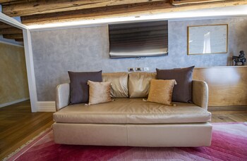 ego residence venice