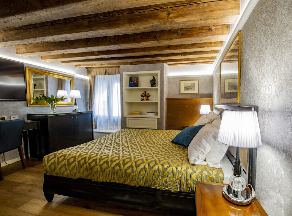 ego residence venice