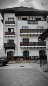 expecto apartments