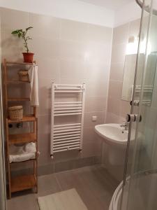 olala forest apartments