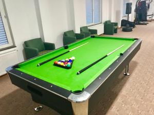 cabana sura getilor arinis