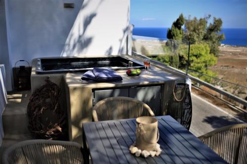 a lux villas santorini