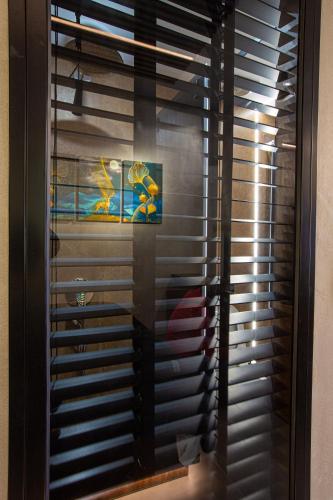 adryades luxury apartments