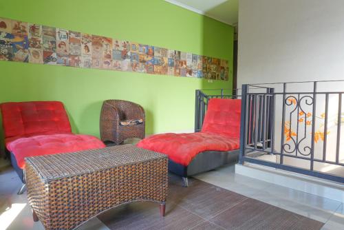 residences by reddoorz near kemang square