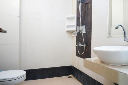 residences by reddoorz near kemang square