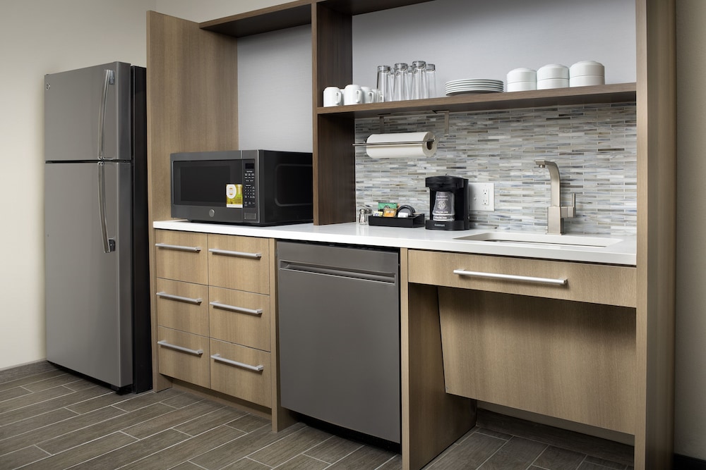 home2 suites by hilton miami doral west airport