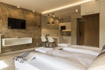 royal hill residence