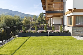 royal hill residence