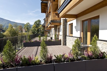 royal hill residence