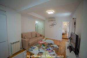 apartamentos plaza del torico