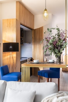 casa sevilla 1920 suites by epoca