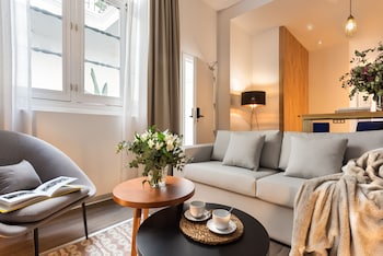 casa sevilla 1920 suites by epoca