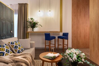 casa sevilla 1920 suites by epoca