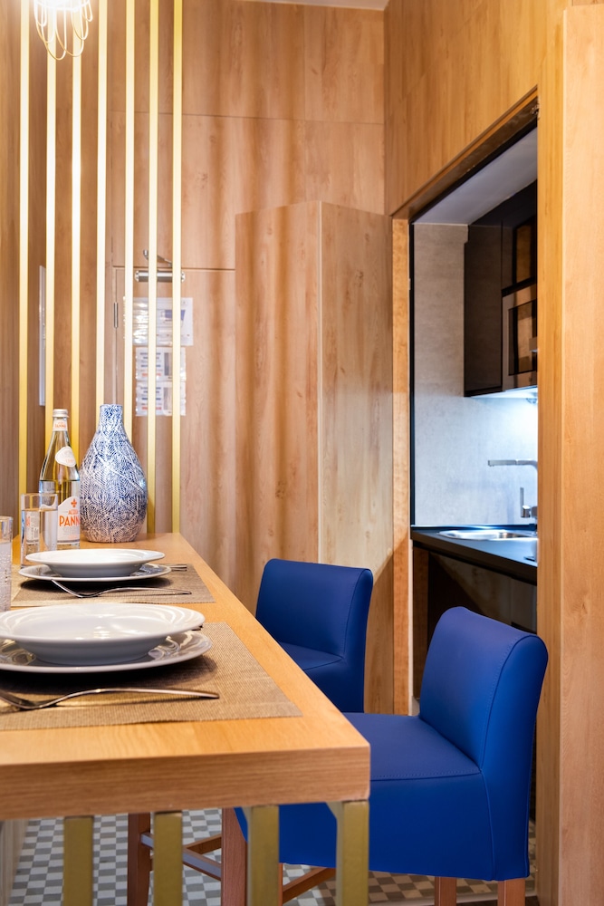 casa sevilla 1920 suites by epoca