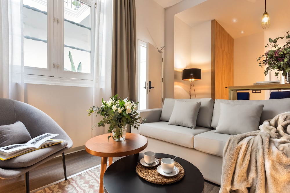 casa sevilla 1920 suites by epoca