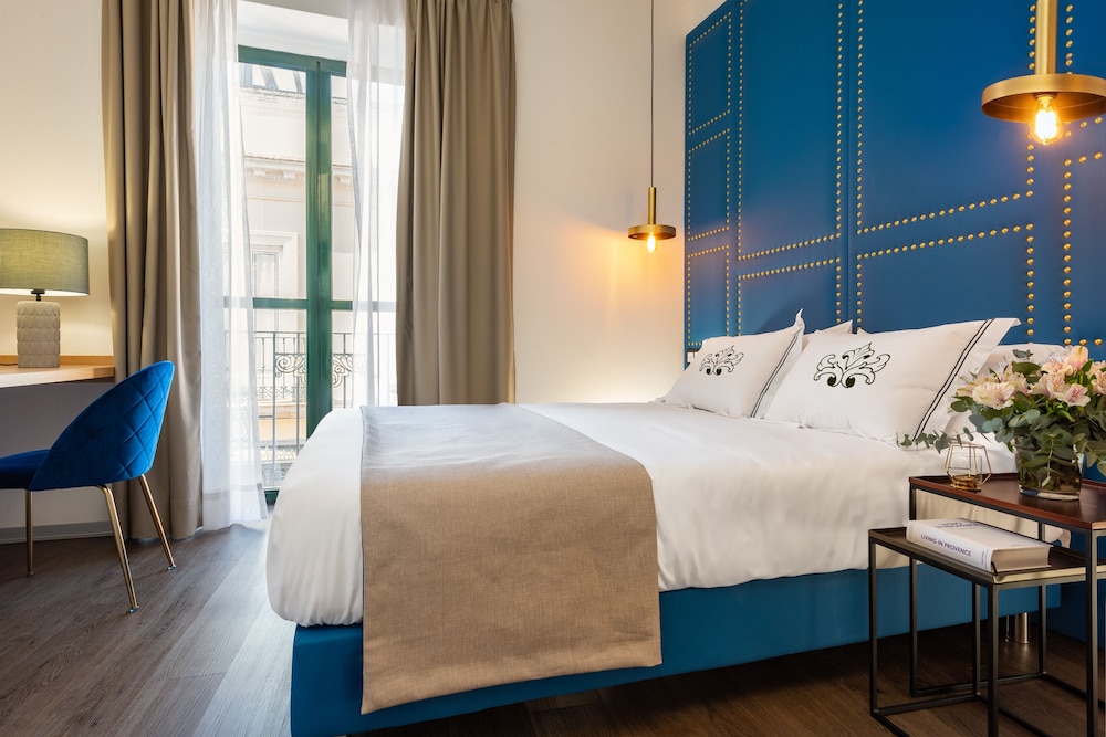 casa sevilla 1920 suites by epoca