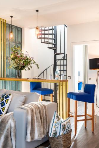 casa sevilla 1920 suites by epoca