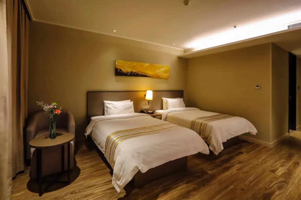 home inn plus dalian development zone jinma road wanda plaza