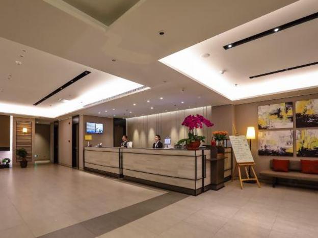 home inn plus dalian development zone jinma road wanda plaza