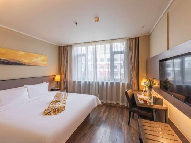 home inn plus dalian development zone jinma road wanda plaza