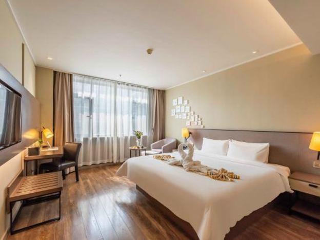 home inn plus dalian development zone jinma road wanda plaza