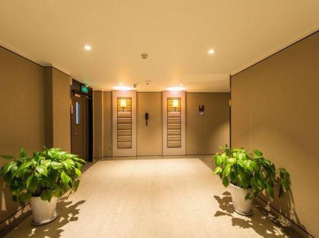 home inn plus dalian development zone jinma road wanda plaza
