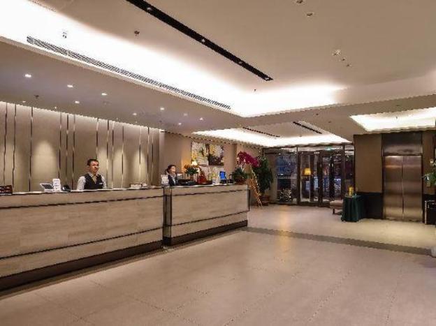 home inn plus dalian development zone jinma road wanda plaza