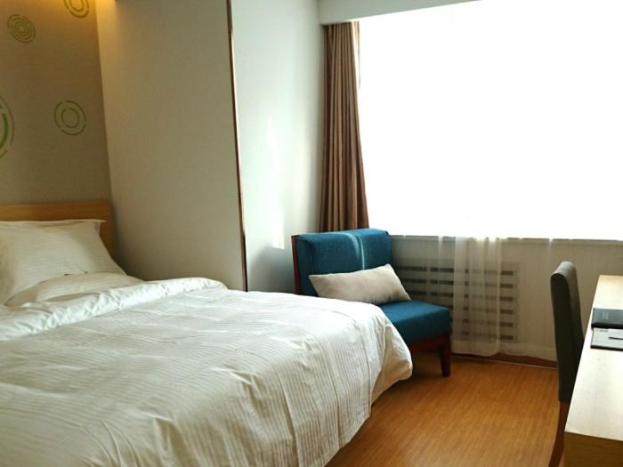 greentree inn shenyang north railway station