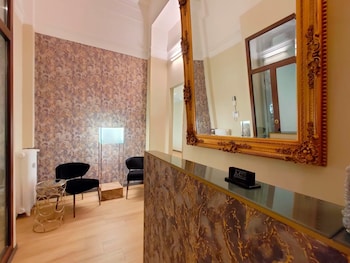 intomilan galleria duomo boutique and design aparthotel