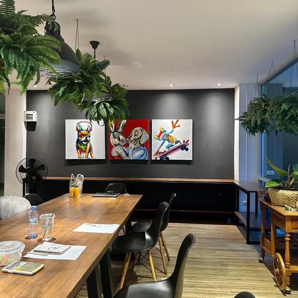 br hotel and residence