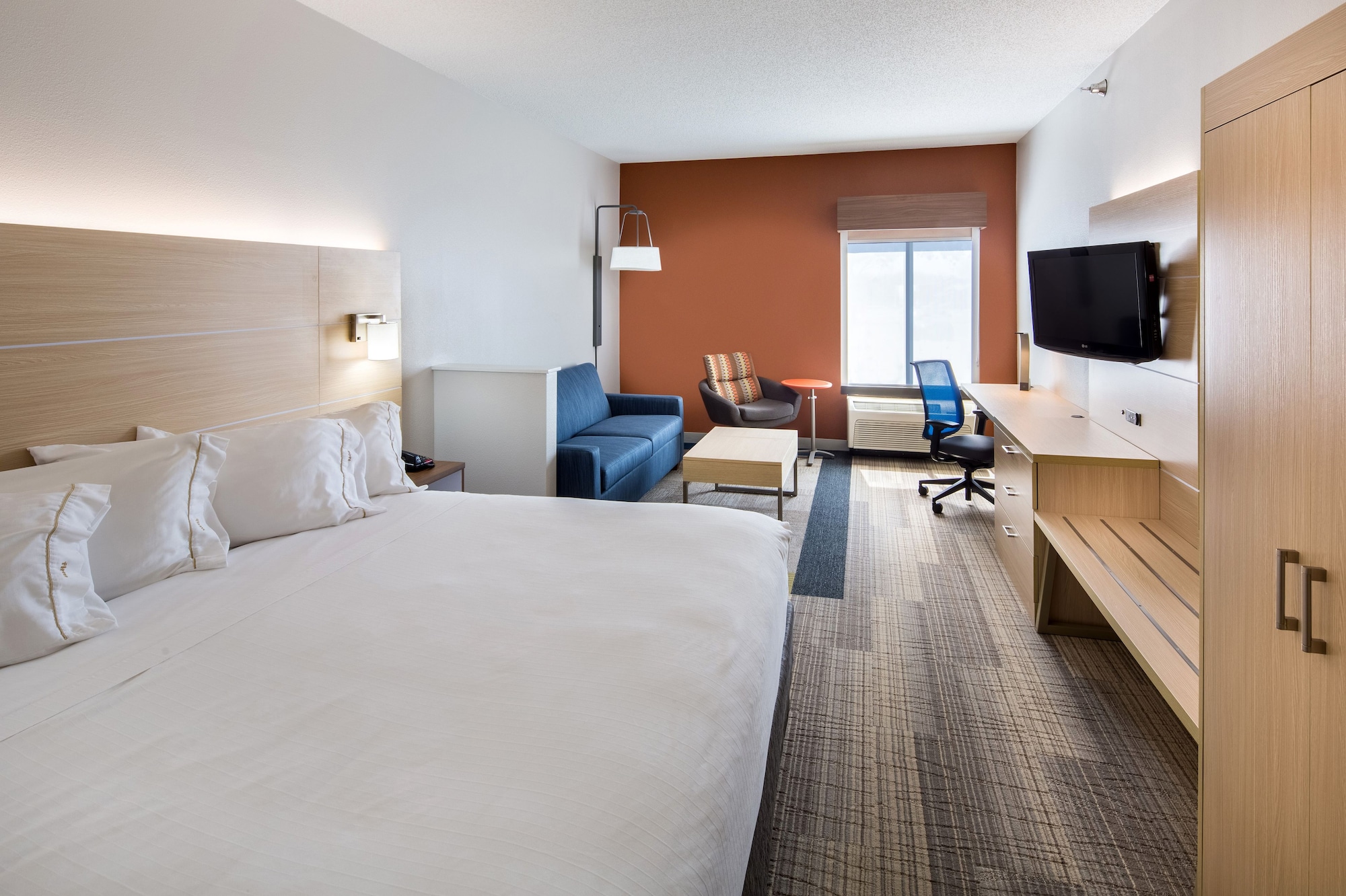 holiday inn express cedar rapids collins rd by ihg