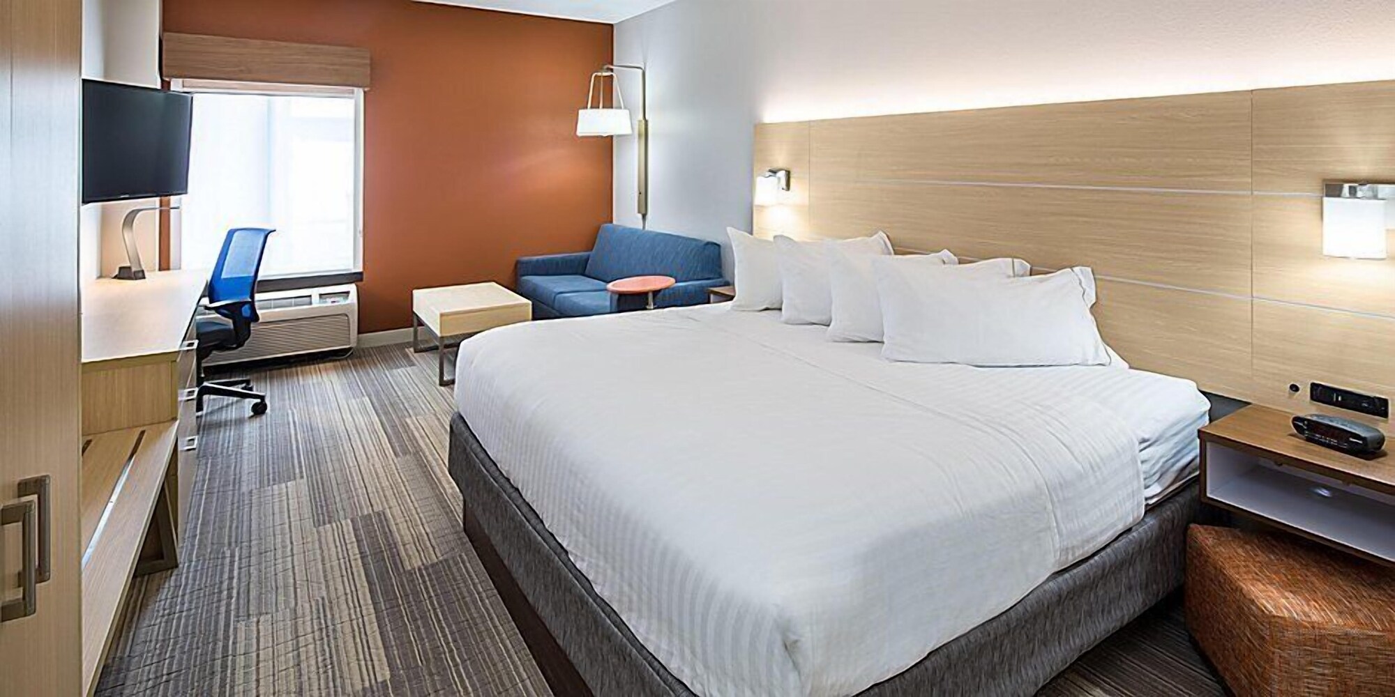 holiday inn express cedar rapids collins rd by ihg