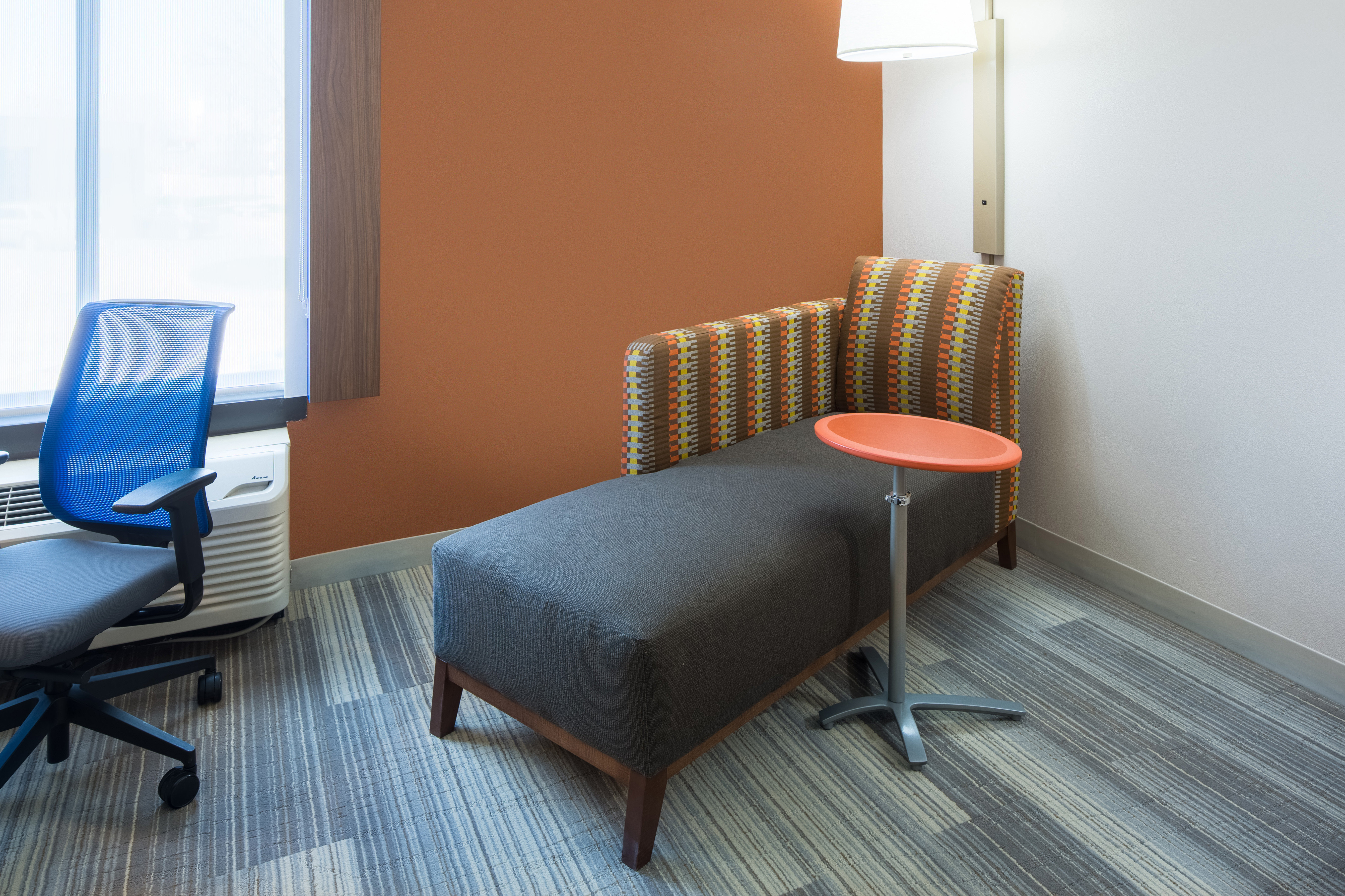 holiday inn express cedar rapids collins rd by ihg