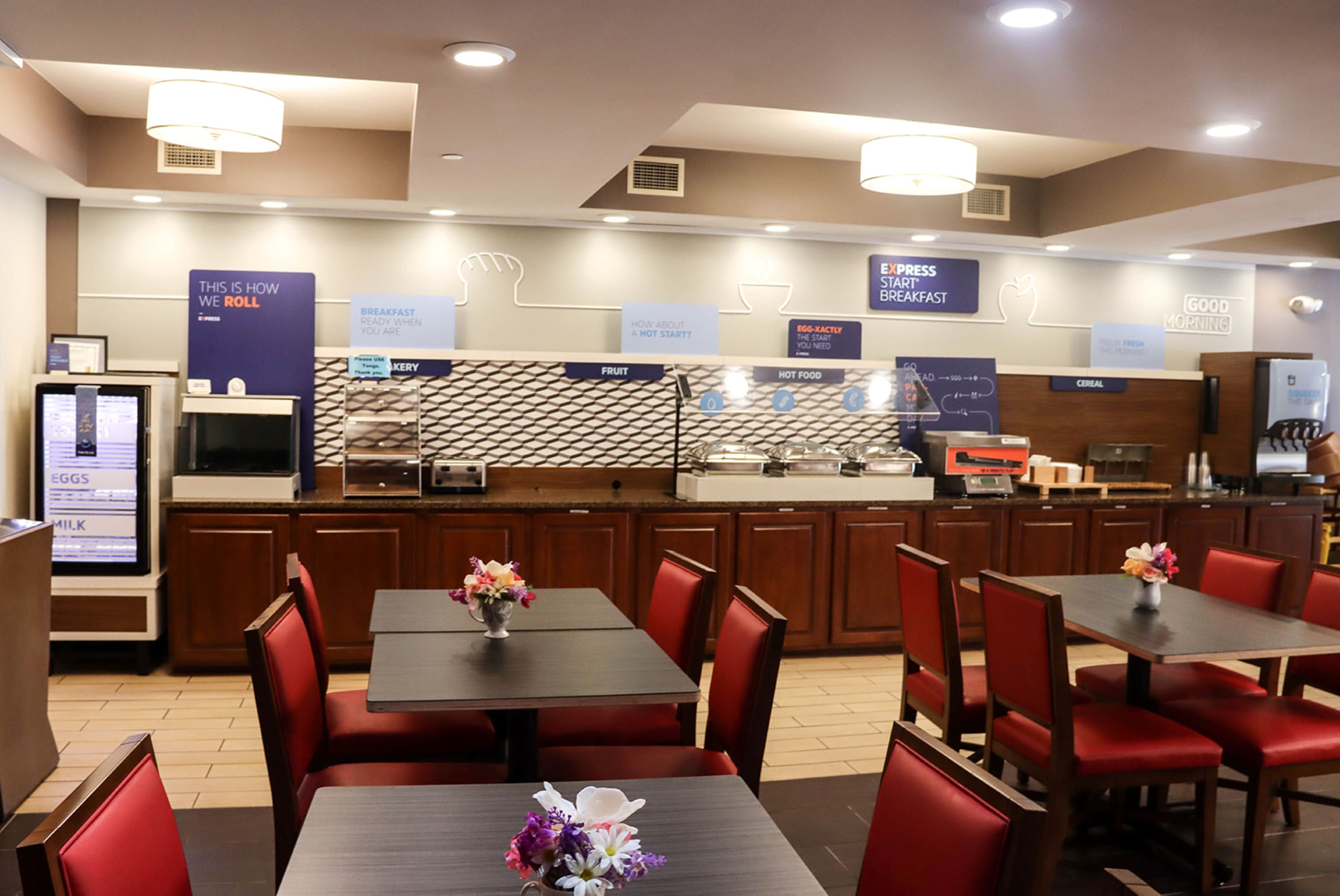holiday inn express cedar rapids collins rd by ihg