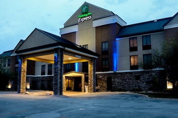 holiday inn express cedar rapids collins rd by ihg