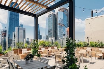 arlo midtown