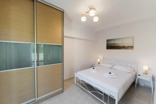 bounatsa studios and apartments