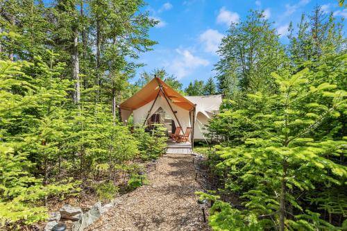 under canvas acadia